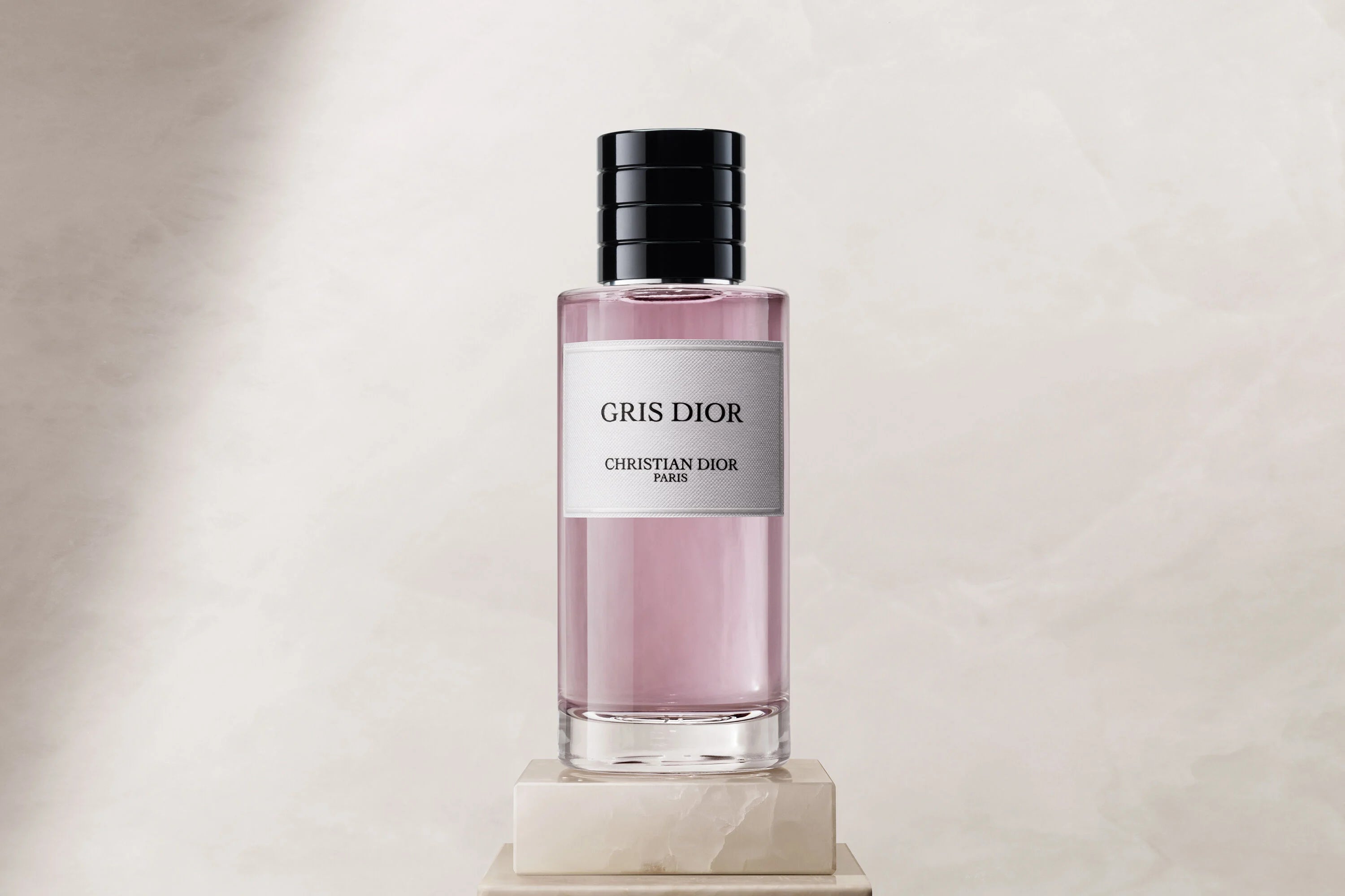 Christian Dior Gris Dior EDP 250ml – LE PERFUME
